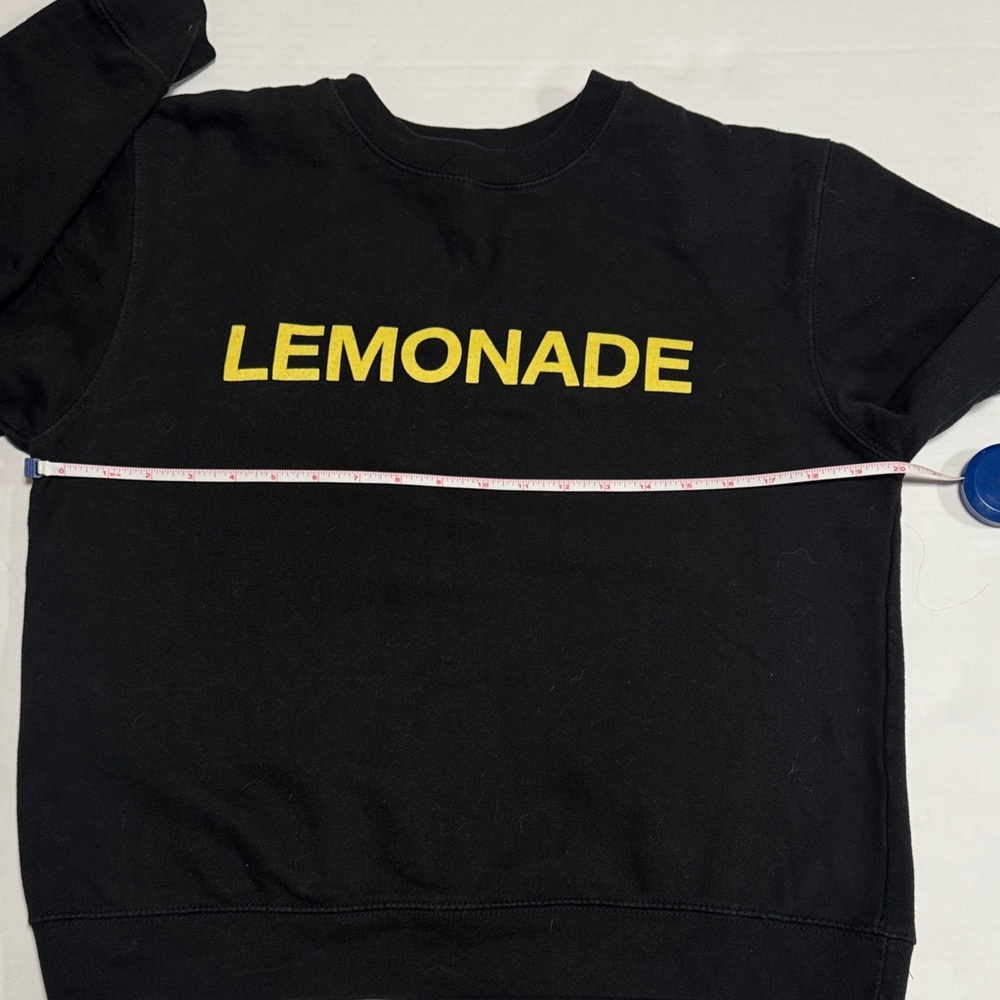 Lemonade Black Sweatshirt by Beyoncé - Picture 4 of 8
